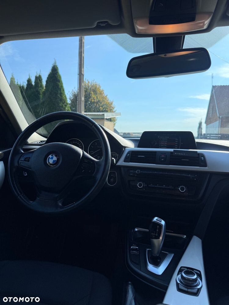 BMW Seria 3 - 10