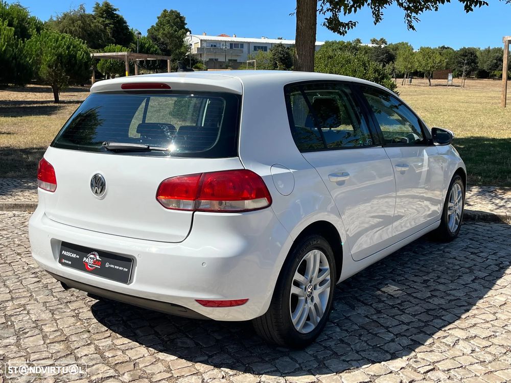 VW Golf 1.6 TDi DPF Style - 4