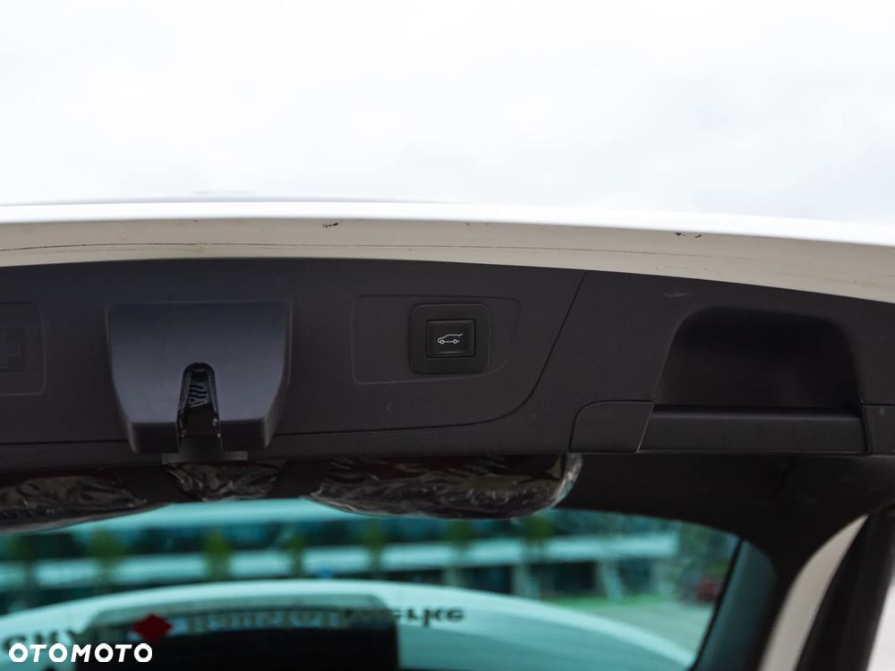 Opel Insignia 2.0 CDTI automatik Innovation - 19