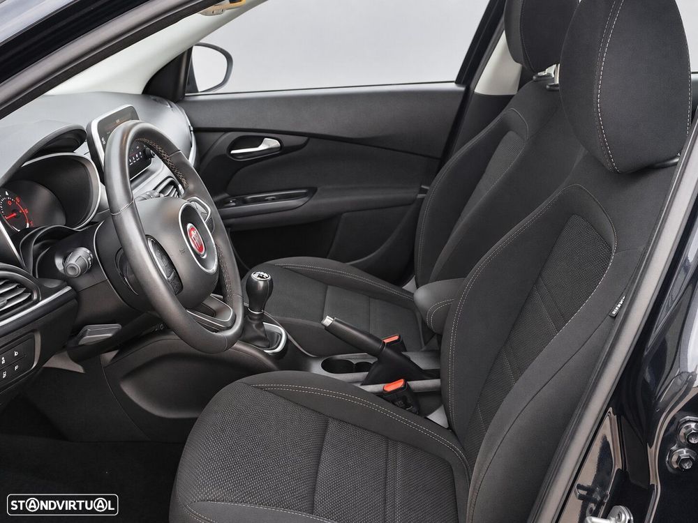 Fiat Tipo Station Wagon 1.3 M-Jet Lounge - 14