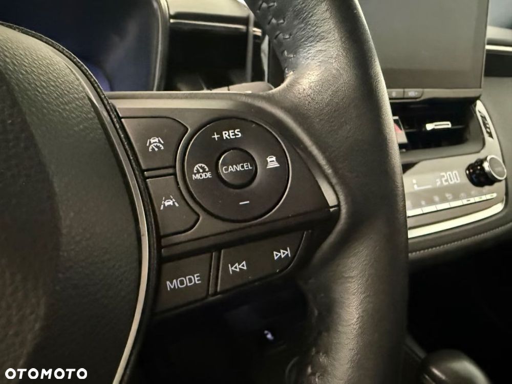 Toyota Corolla 1.8 Hybrid Active - 12