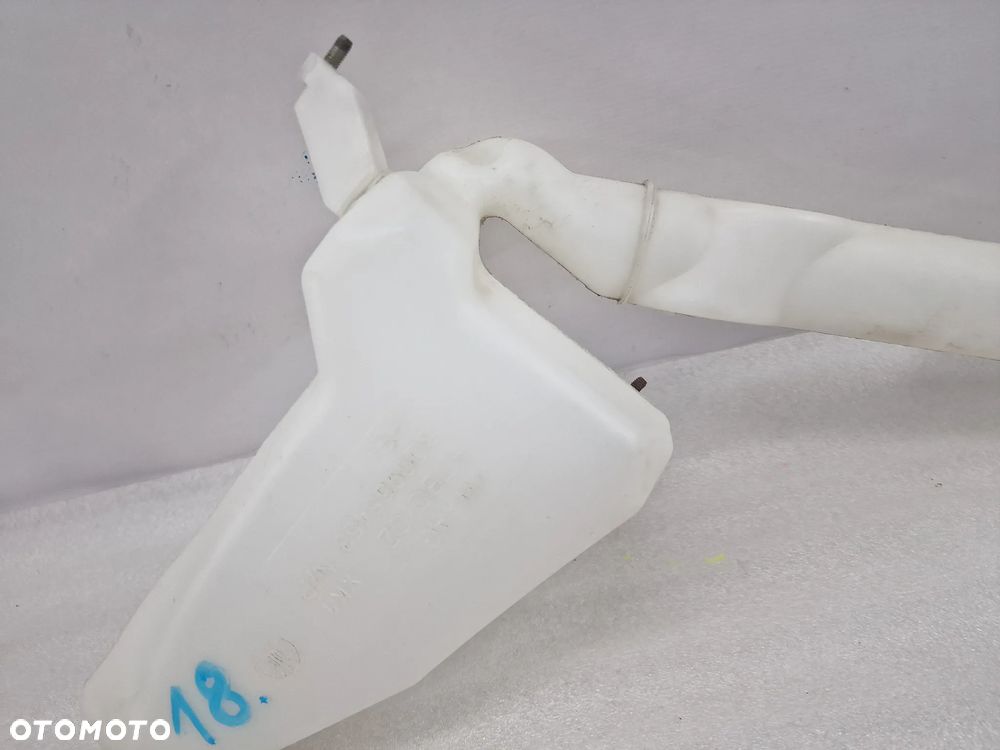 SKODA FABIA I II / SEAT IBIZA 3 III / VW POLO IV 02- ZBIORNICZEK SPRYSKIWACZY , NR 6Q0955453 , NR AUKCJI ZS18 - 7