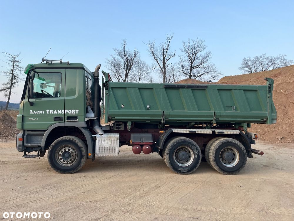 Mercedes-Benz Actros 3348 - 2
