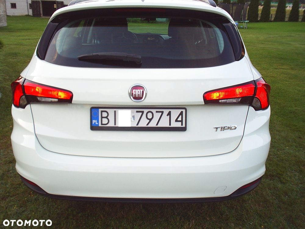 Fiat Tipo 1.4 T-Jet 16v Easy - 24