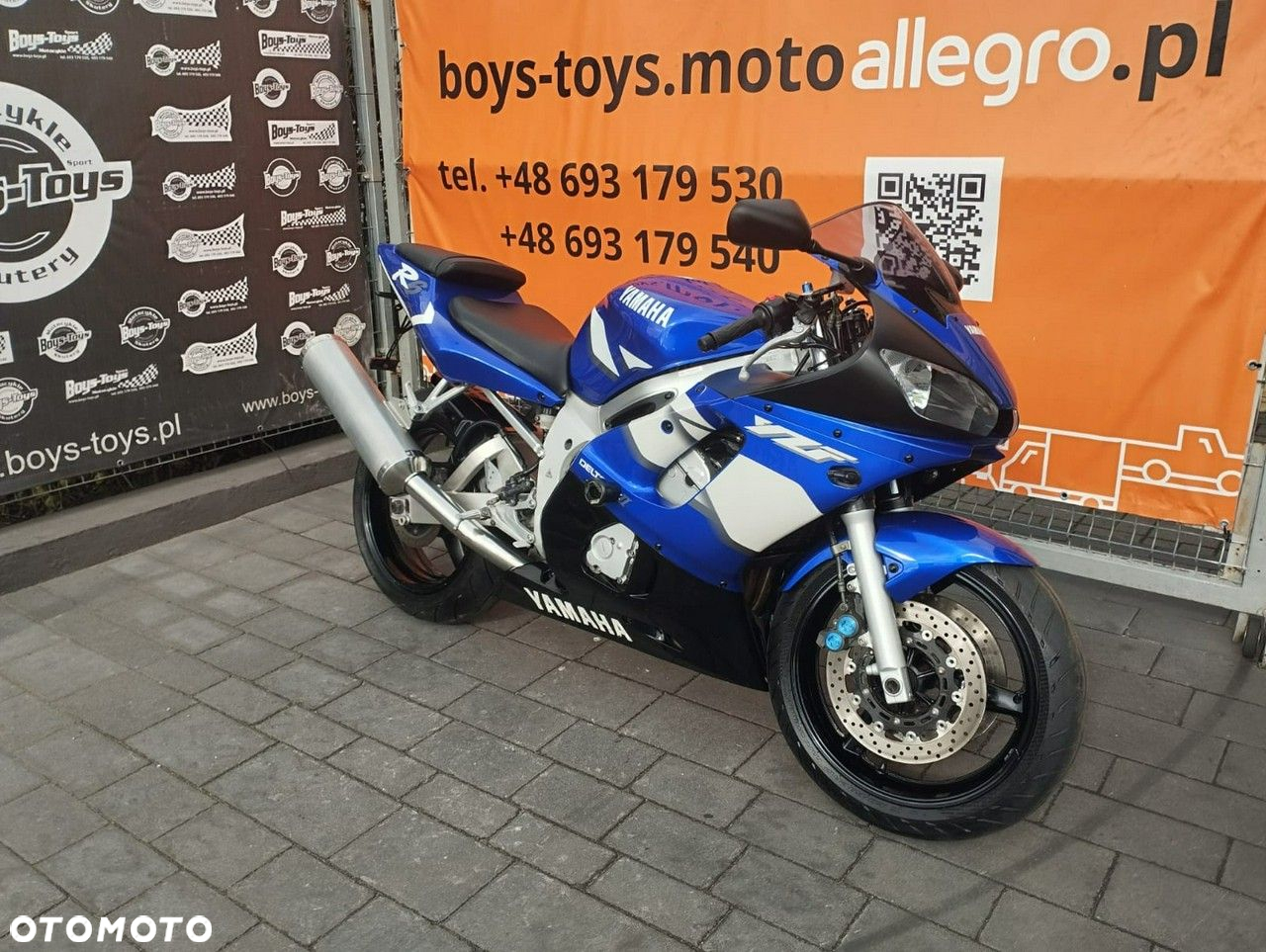 Yamaha R6 - 11