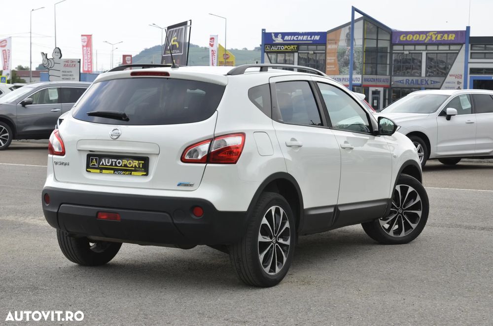 Nissan Qashqai 1.6 DCI TEKNA+ - 4