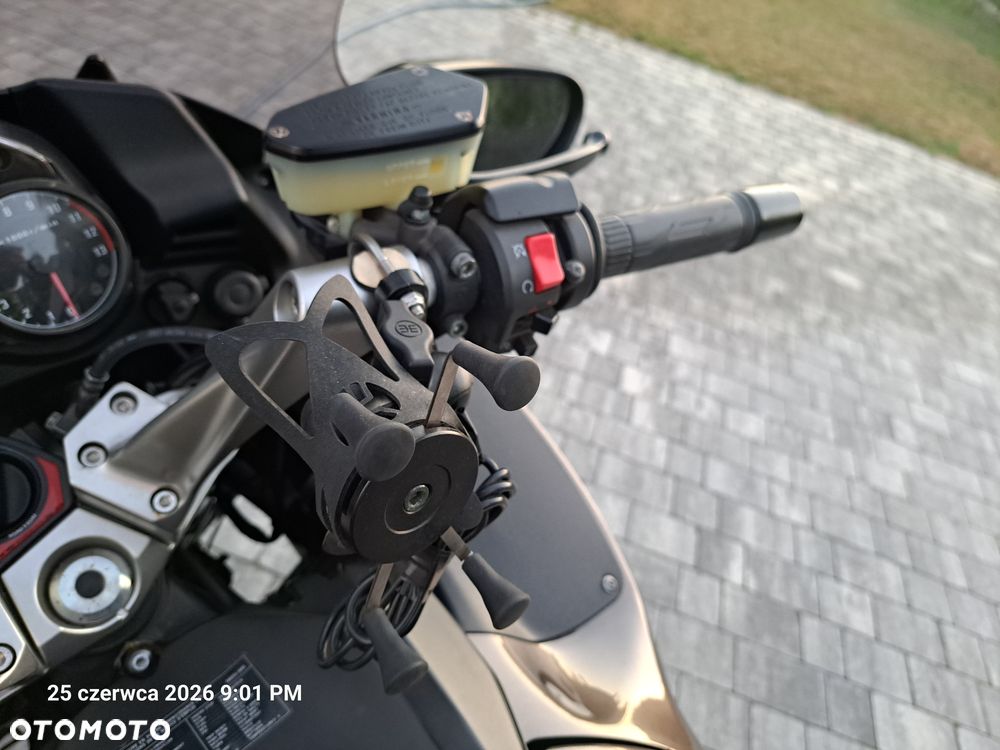 Kawasaki GTR - 9