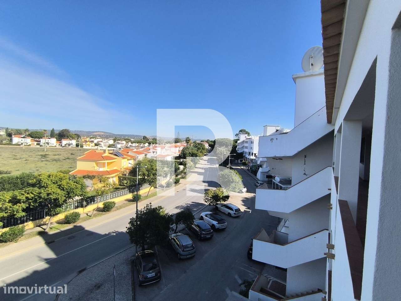 Apartamento T2 com Terraço em Albufeira - Grande imagem: 3/37