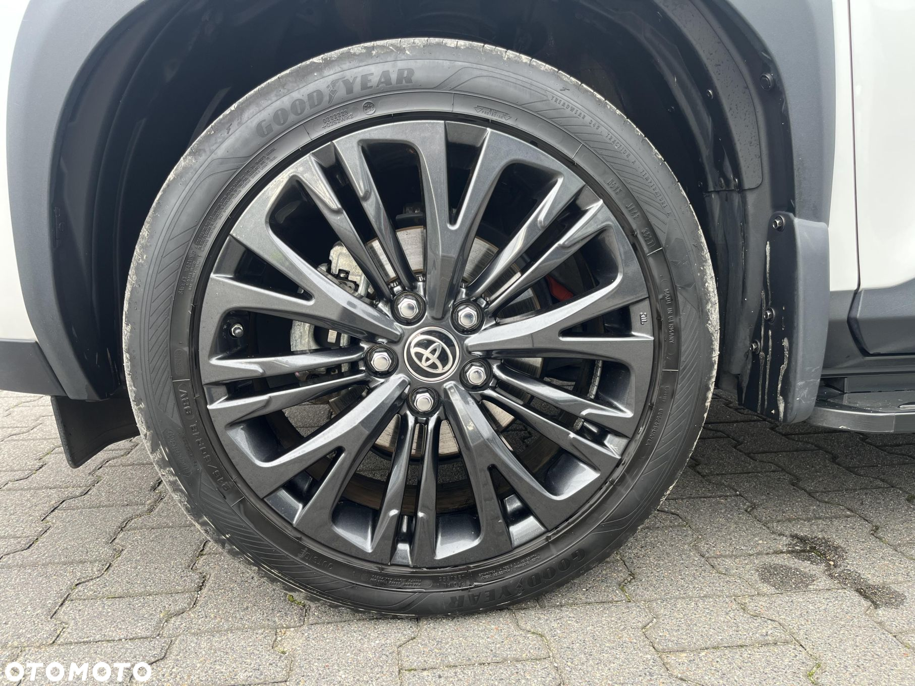 Toyota Yaris Cross - 19