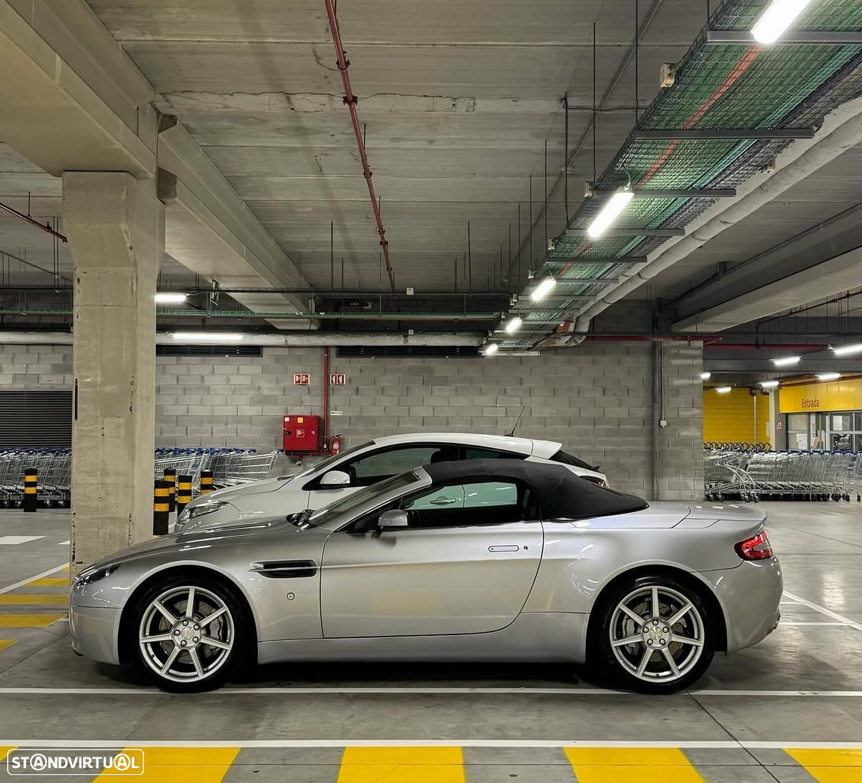 Aston Martin Vantage Roadster V8 Sportshift - 4