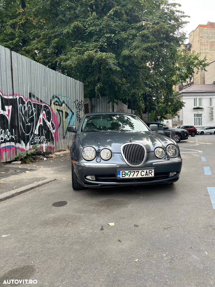 Jaguar S-Type - 3