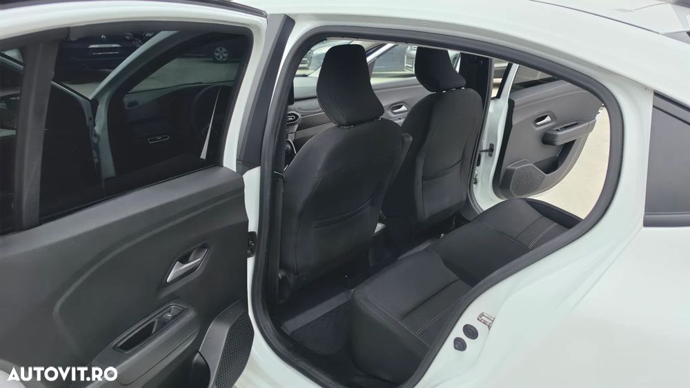 Dacia Logan - 11