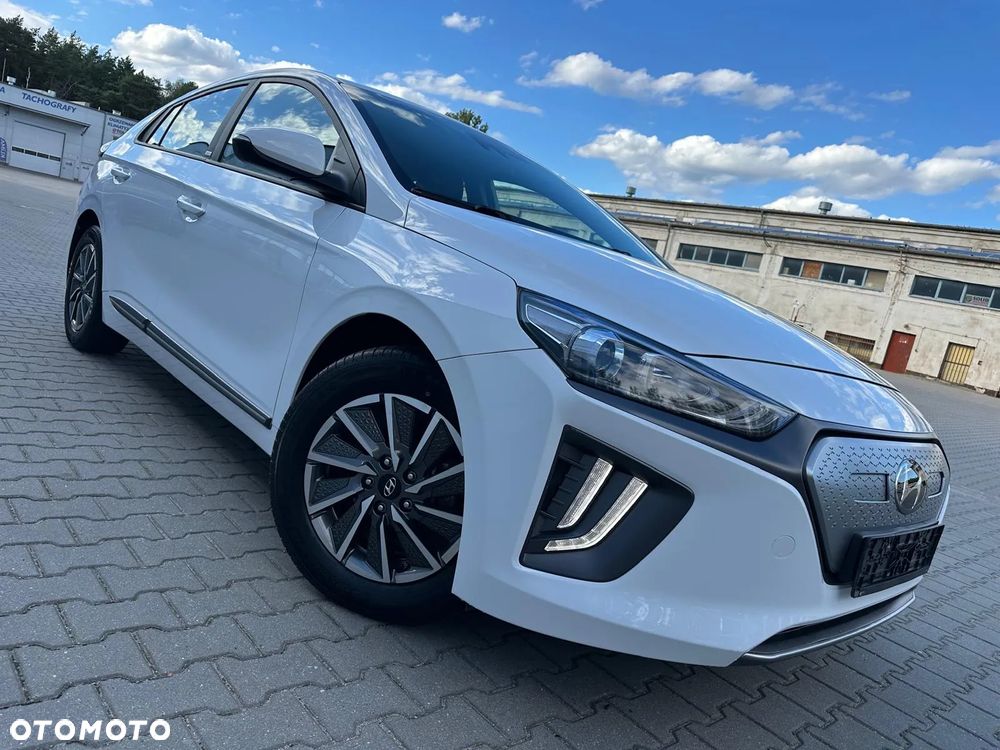 Hyundai IONIQ electric Premium - 2