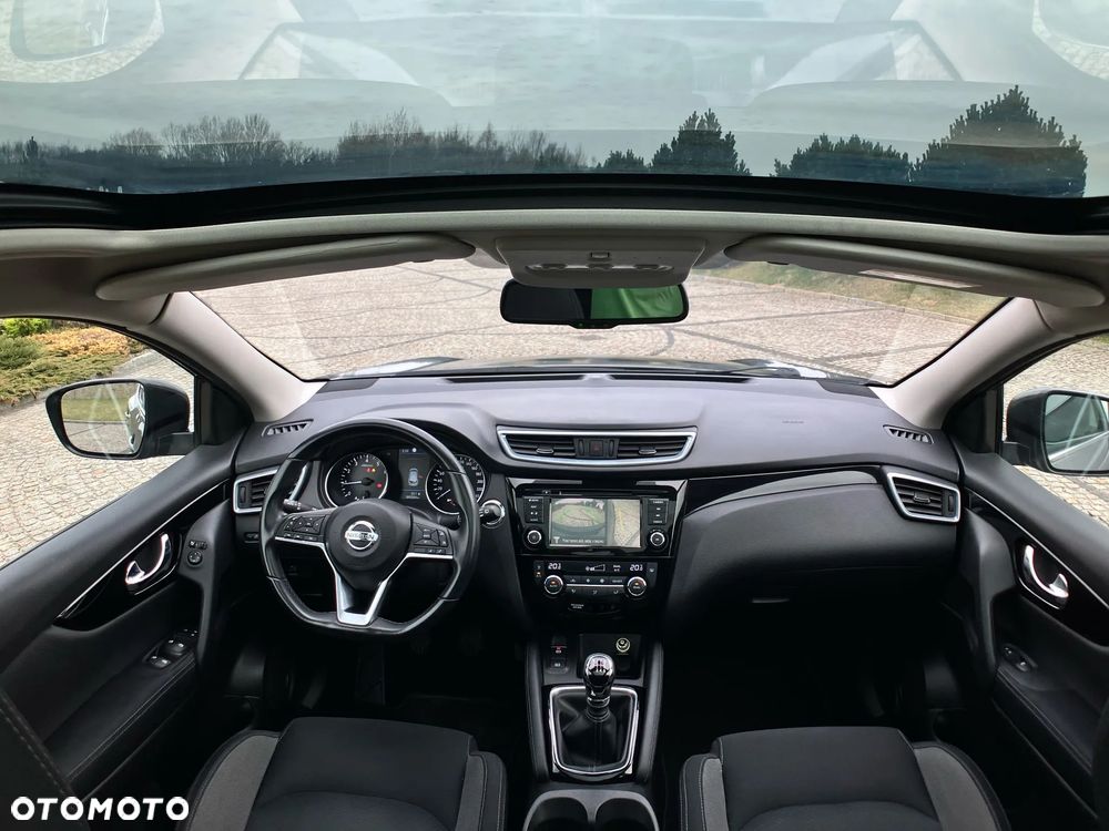 Nissan Qashqai 1.3 DIG-T N-CONNECTA - 20