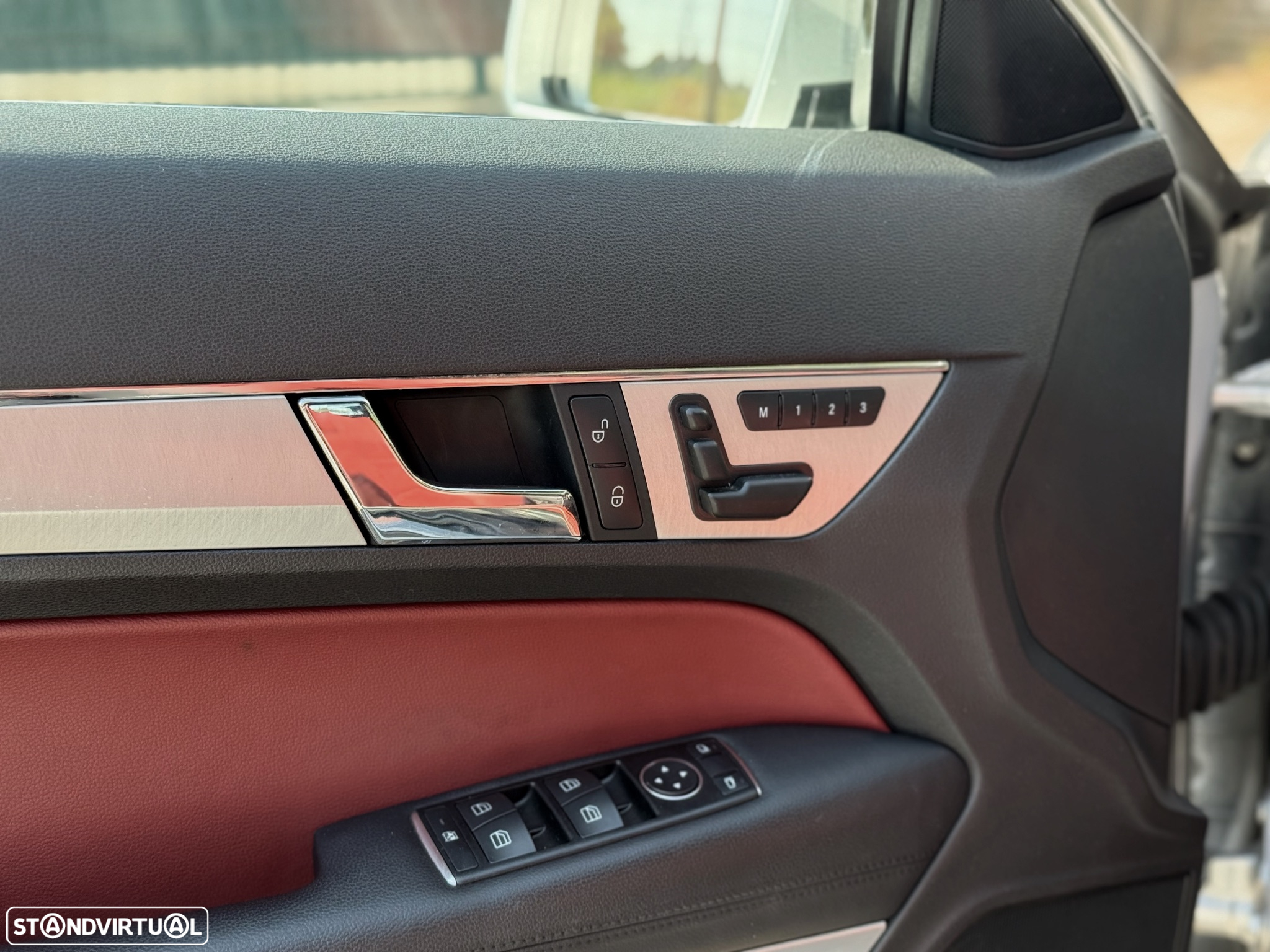 Mercedes-Benz E 200 CGi Avantgarde BlueEfficiency - 10