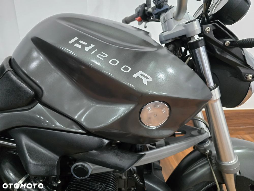 BMW R - 26
