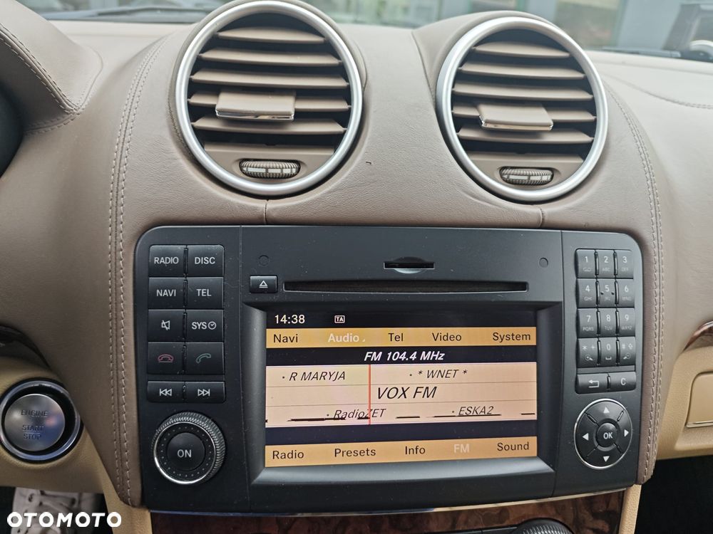 Mercedes-Benz GL 500 4Matic 7G-TRONIC - 37