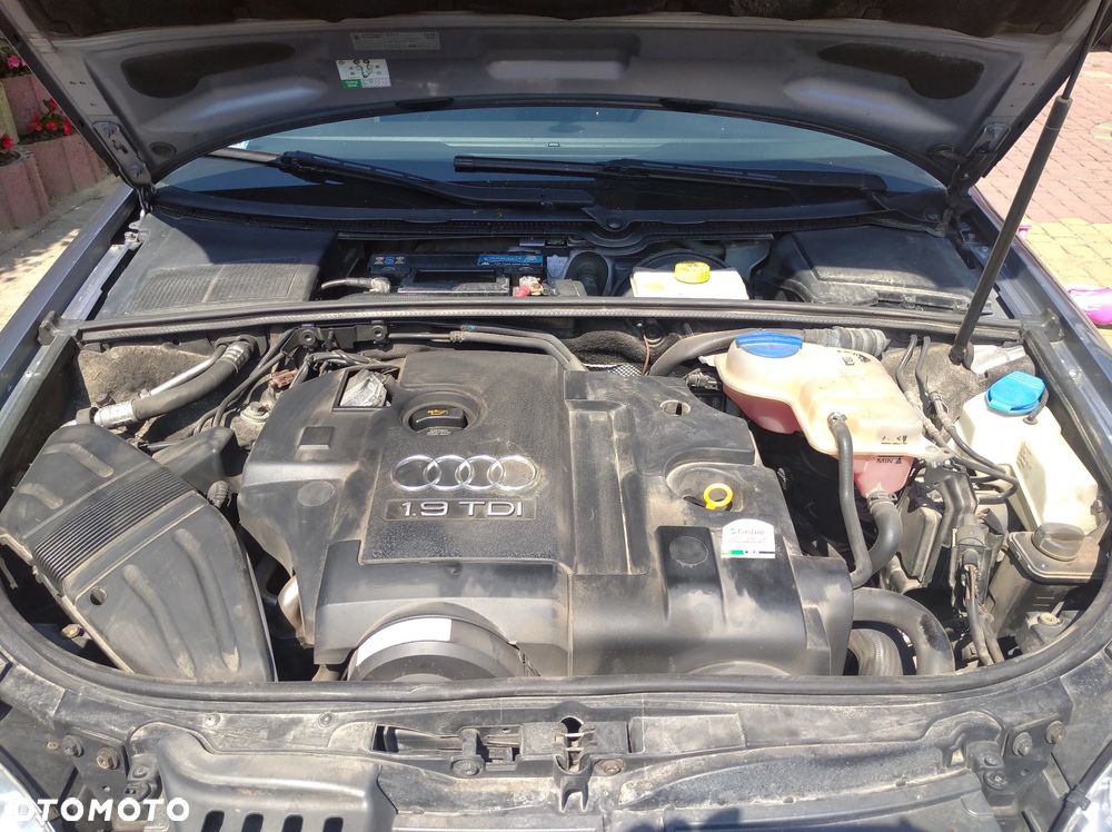 Audi A4 Limousine 1.9 TDI - 14