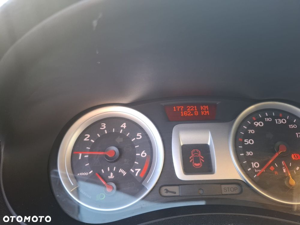 Renault Clio 1.2 16V Extreme - 4