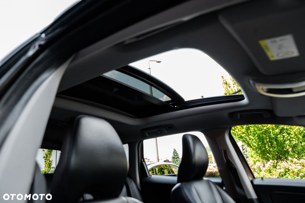 Volvo XC 60 D3 Drive-E Momentum - 28