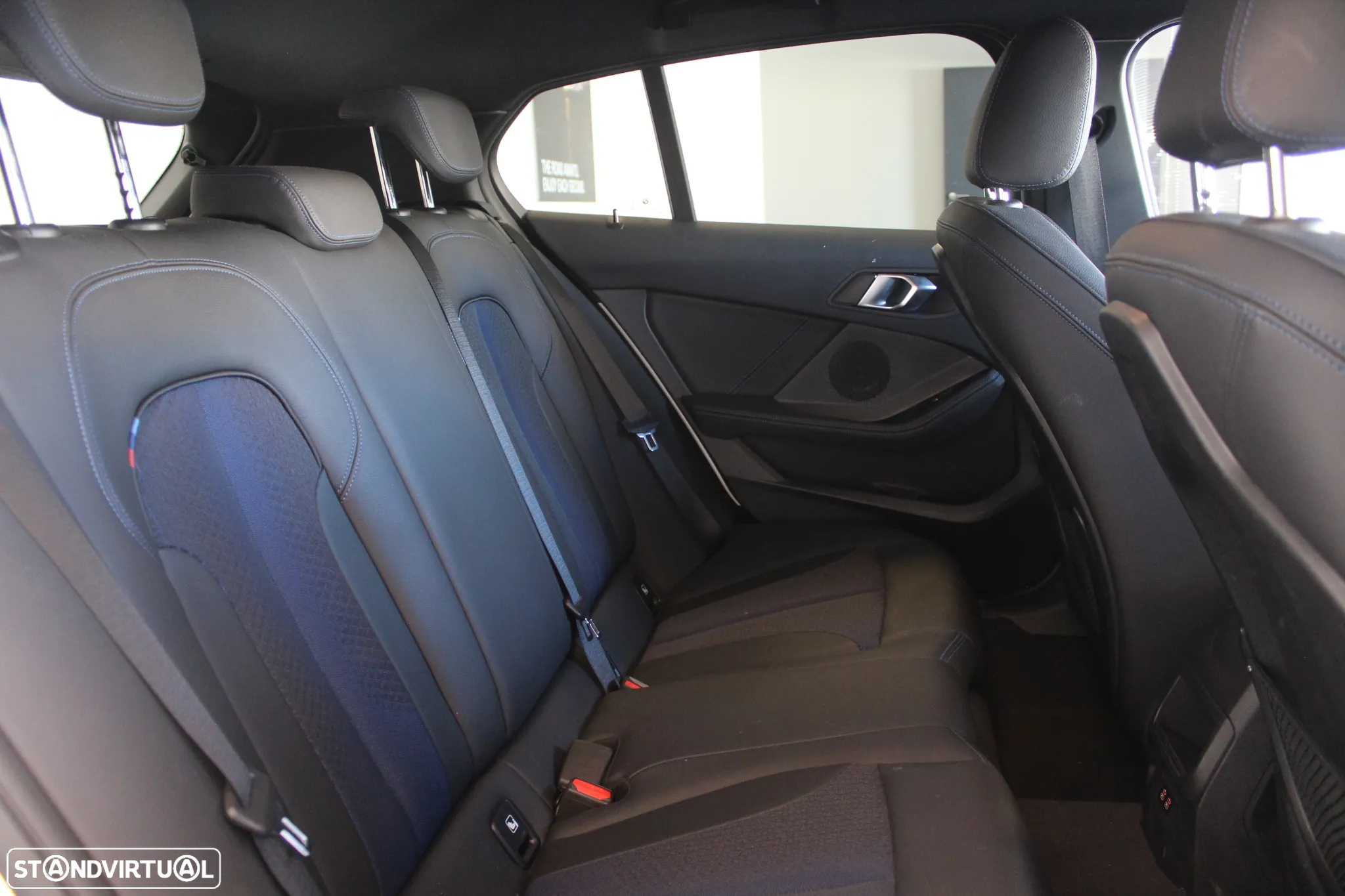 BMW 116 d Pack Desportivo M Auto - 14