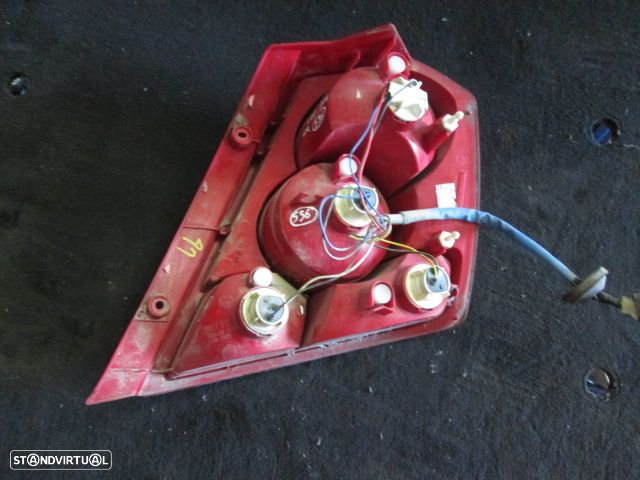 Farol Tras REF0556 CHEVROLET KALOS 2006 5P ESQ CHEVROLET KALOS 2005 1.2I  GPL 72CV 5P CINZA ESQ - 2