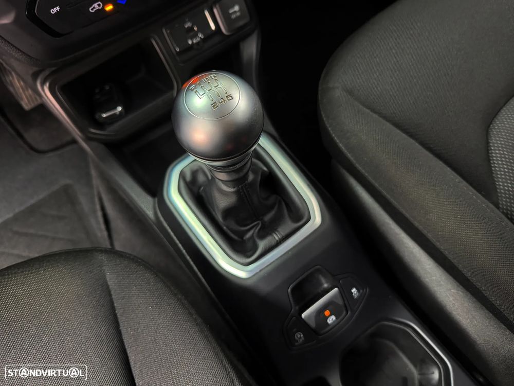 Jeep Renegade 1.0 T Longitude - 26