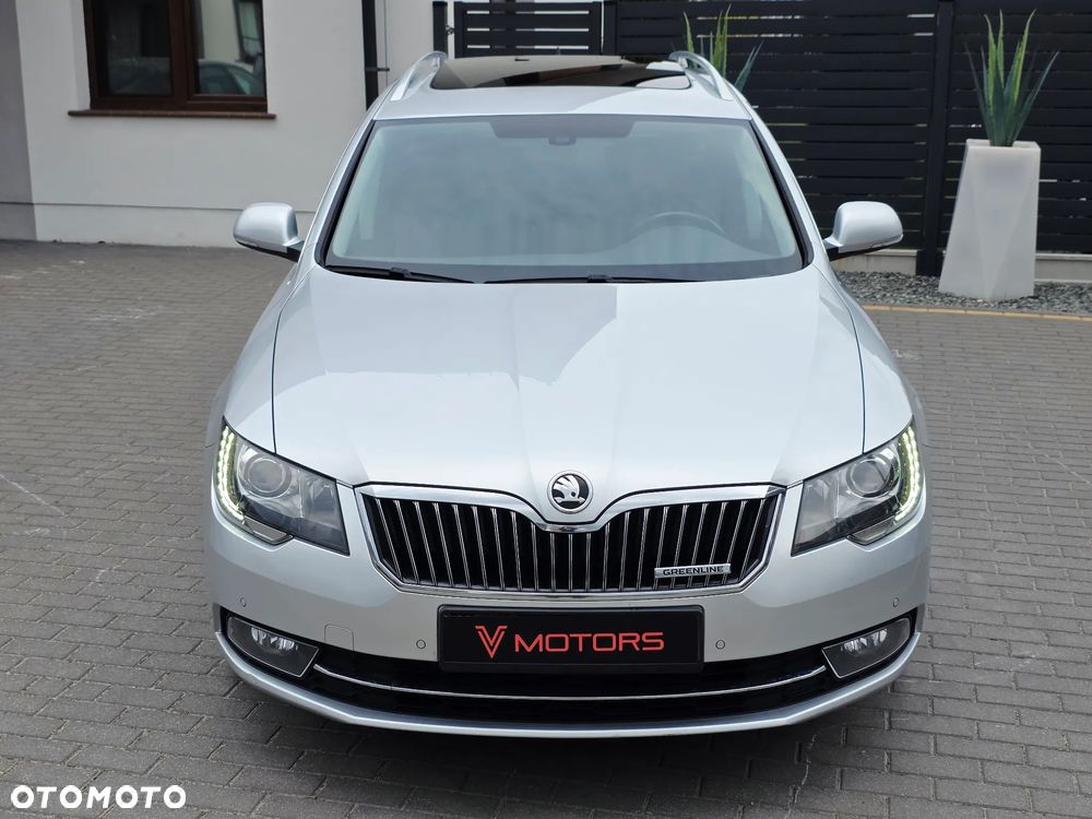 Skoda Superb 1.6 TDI Platinum - 9