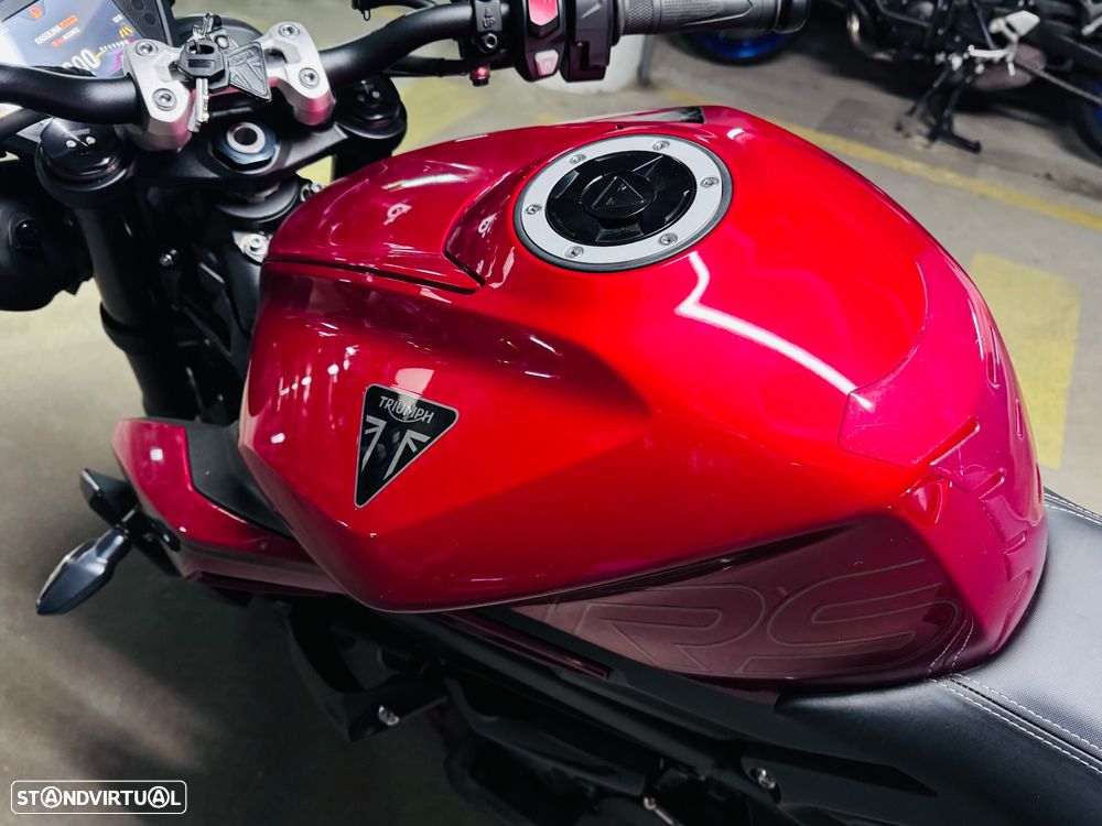 Triumph Street Triple - 2