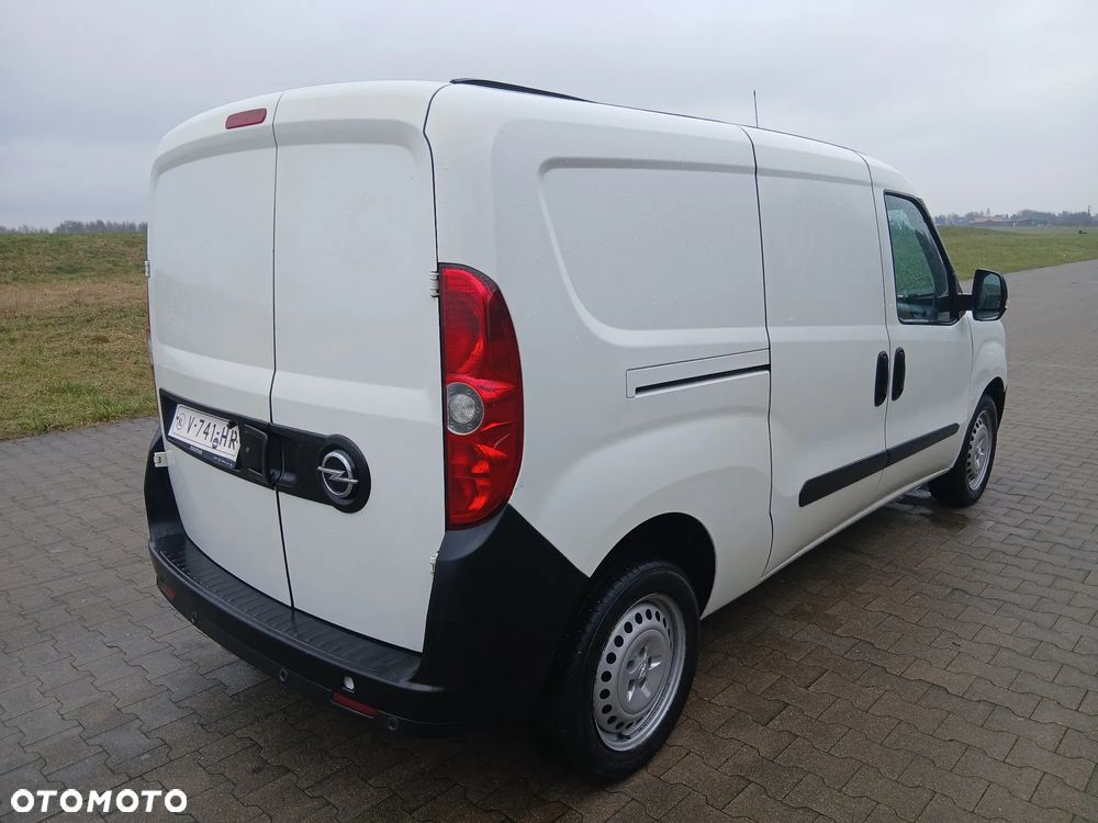 Opel COMBO - 40