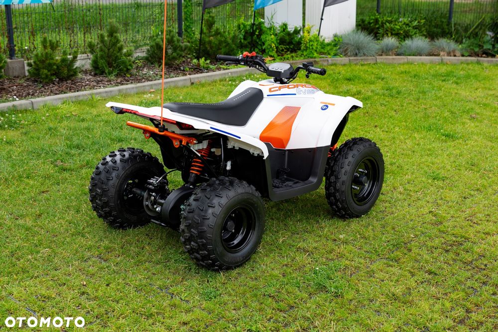 CFMoto CForce - 28