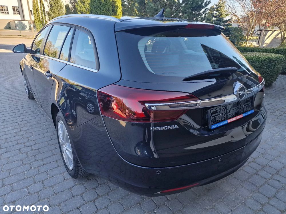 Opel Insignia 2.0 CDTI 4x4 Business Edition - 6