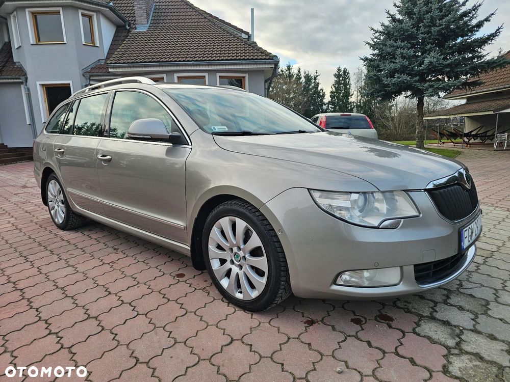 Skoda Superb 2.0 TDI Platinum DSG - 6