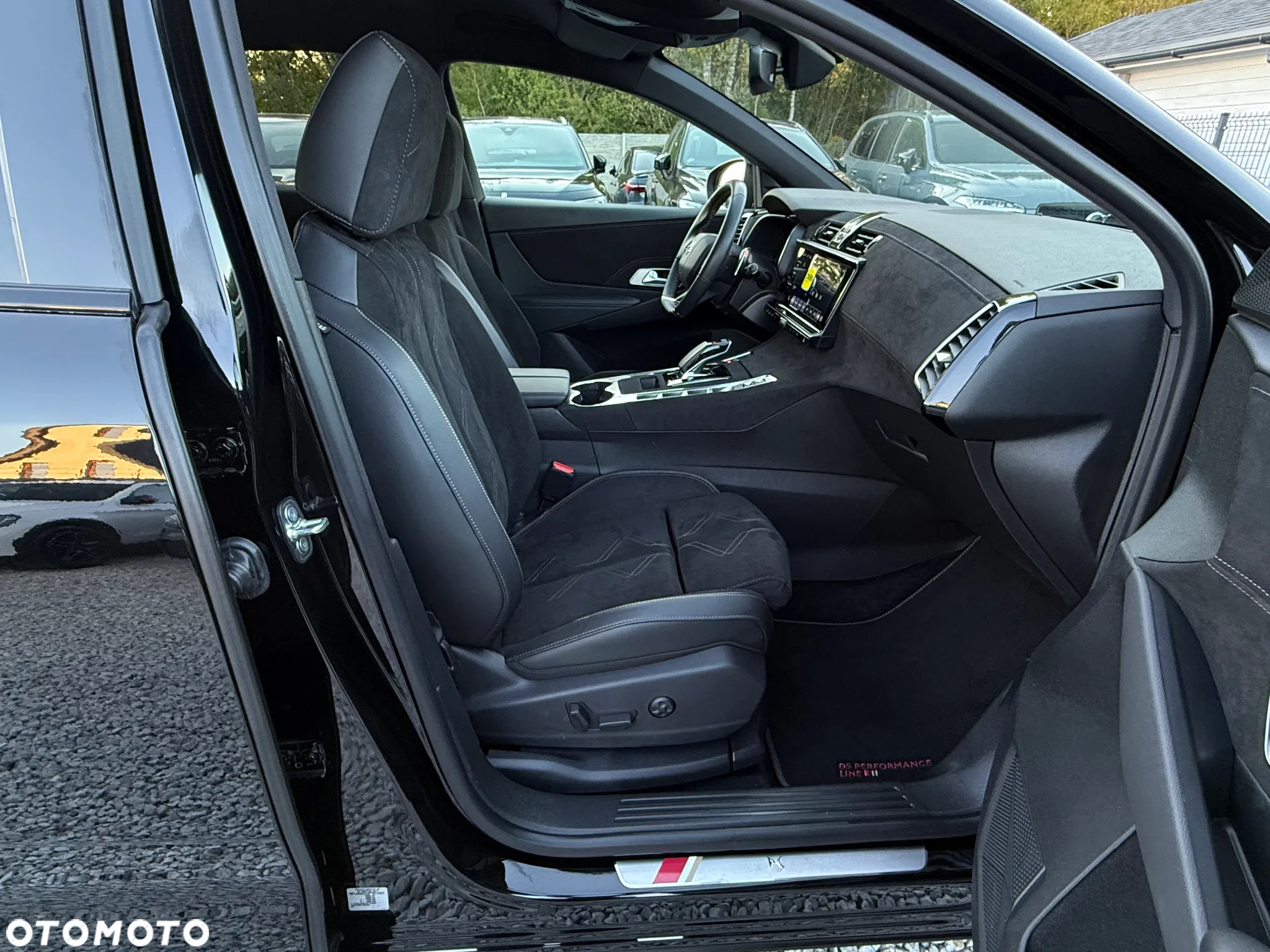 DS Automobiles DS 7 Crossback 1.6 E-Tense Performance Line + - 34
