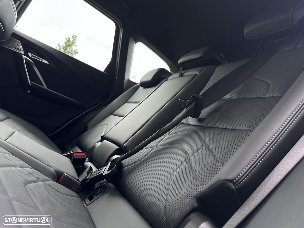 BMW X1 18 d sDrive Pack M Auto - 10