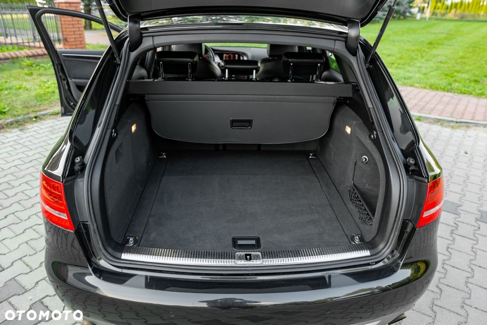Audi A4 Avant 2.0 TFSI quattro S line Sportpaket - 16