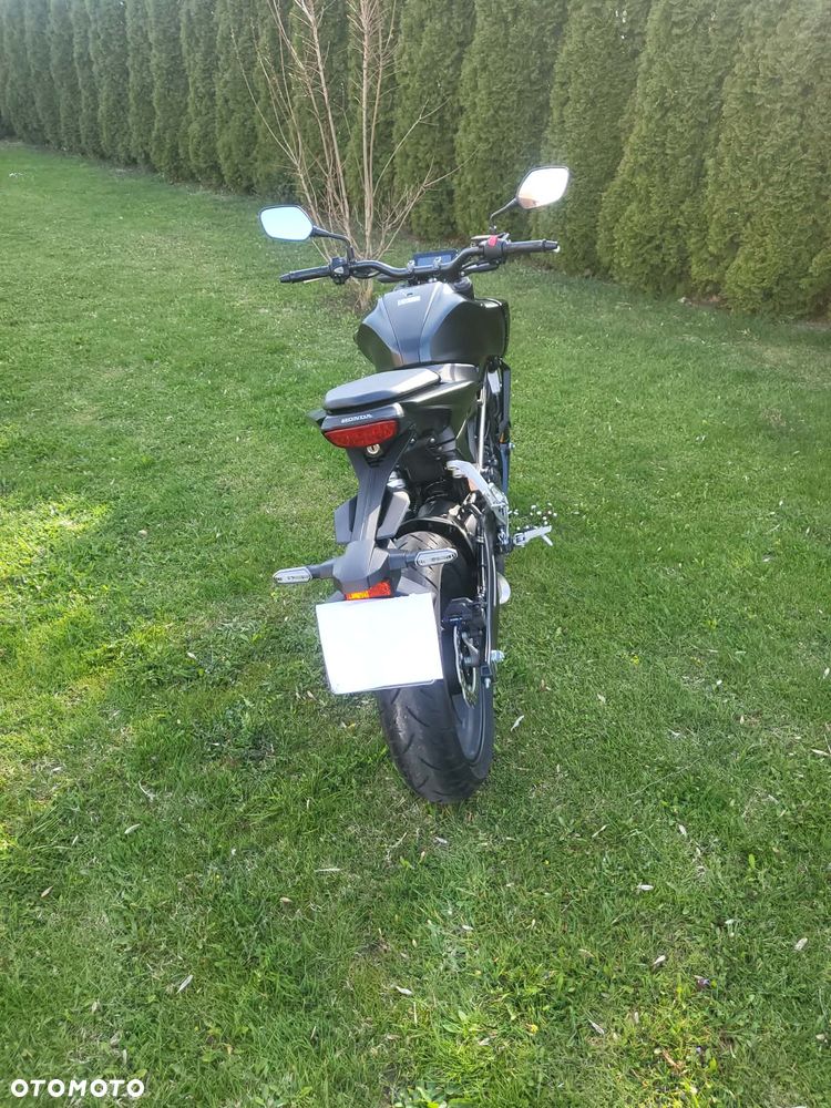 Honda CBF - 7