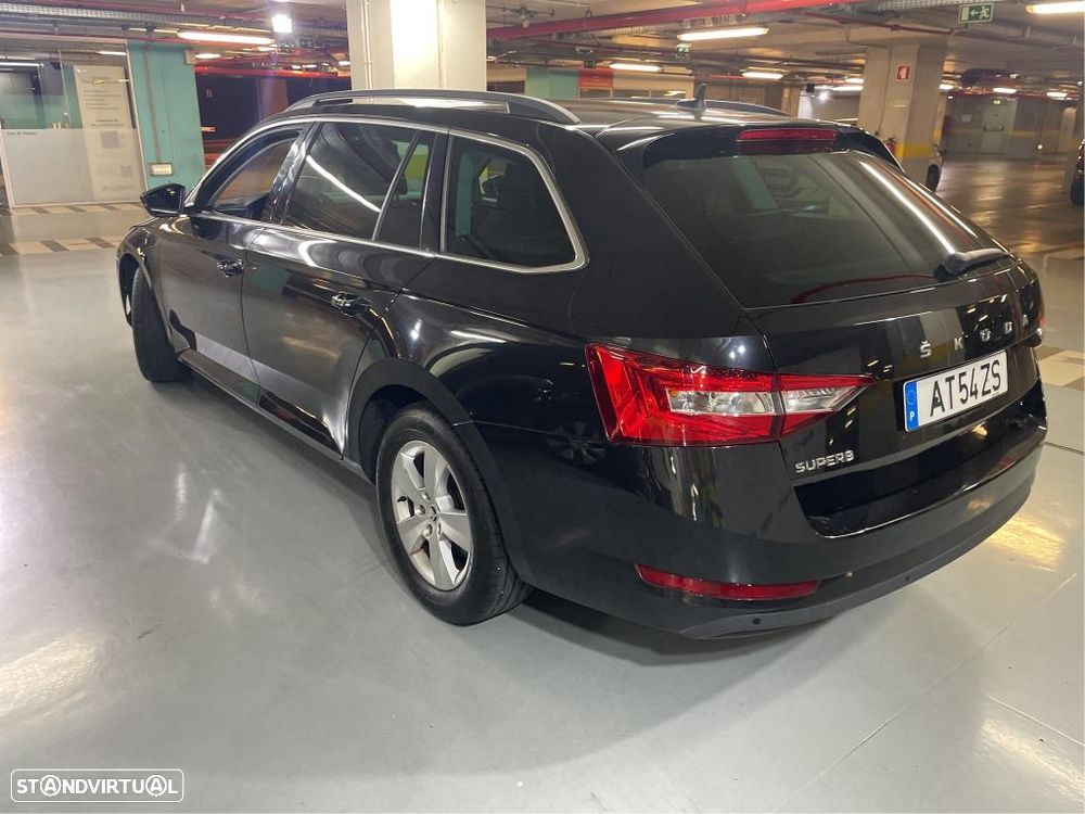 Skoda Superb Break 2.0 TDI Ambition DSG - 2