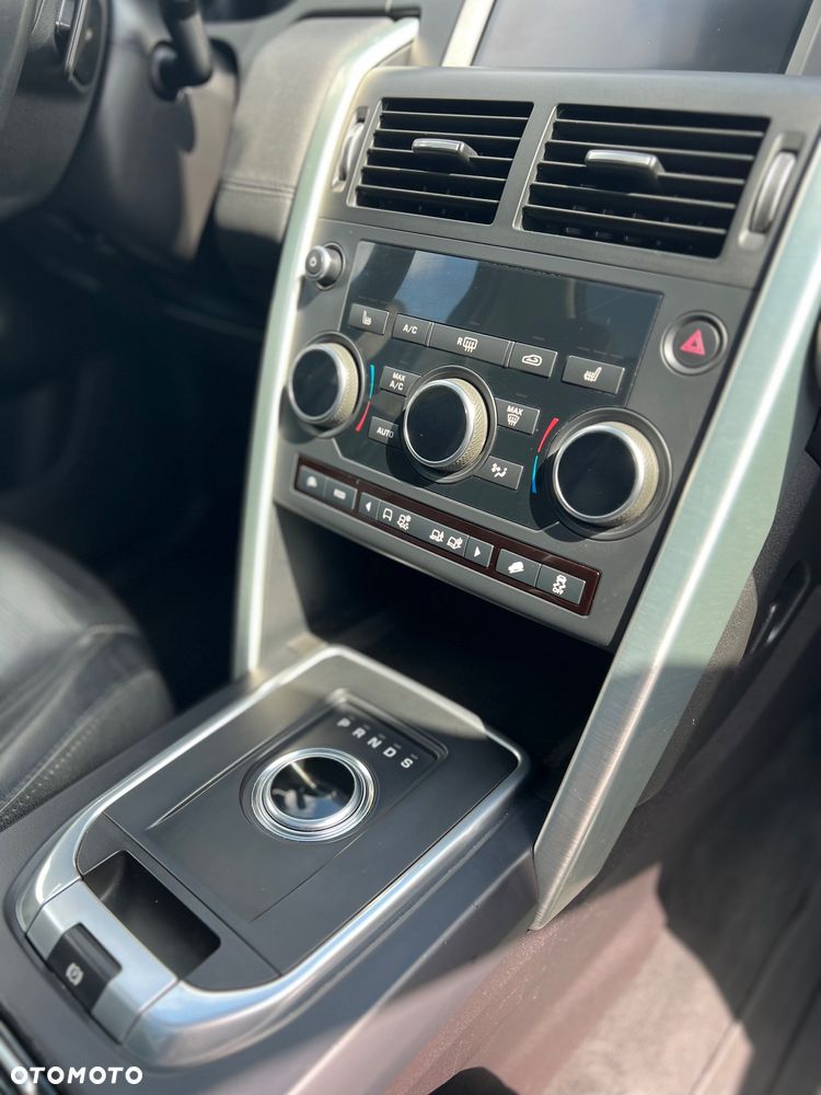 Land Rover Discovery Sport 2.0 TD4 HSE Luxury - 13