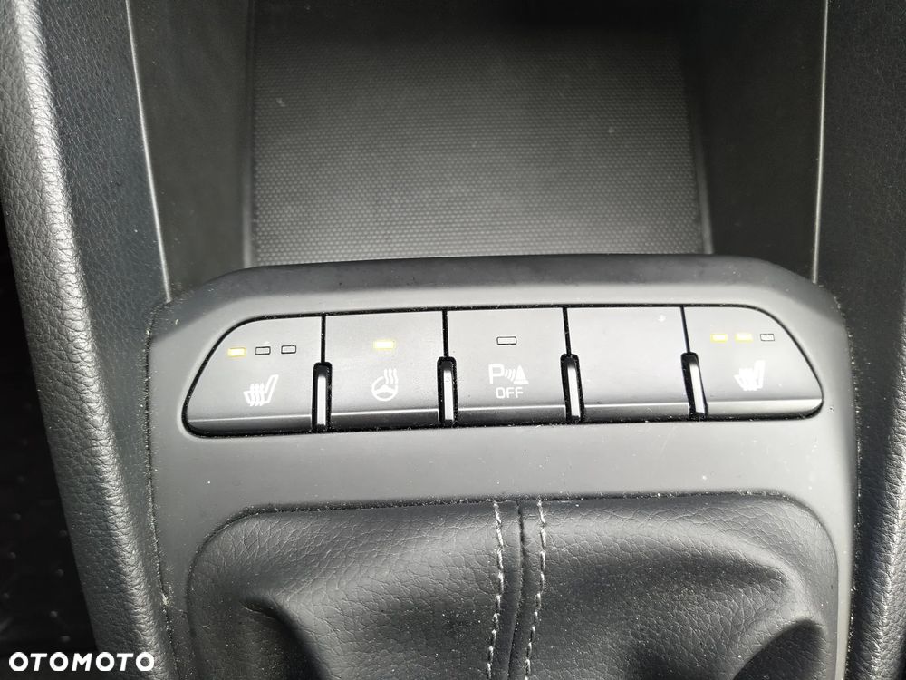 Kia Stonic 1.2 M - 12