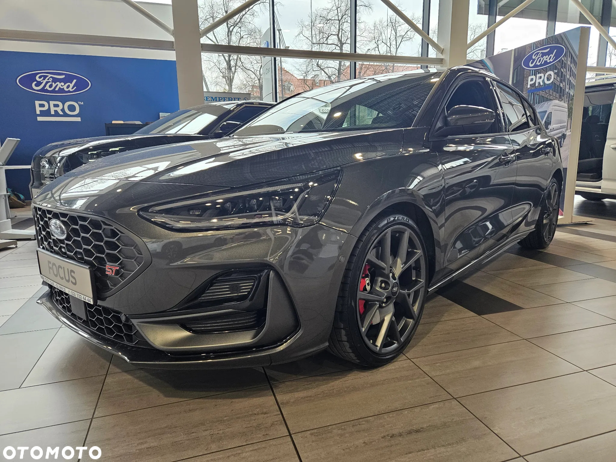 Ford Focus 2.3 EcoBoost ST X - 6