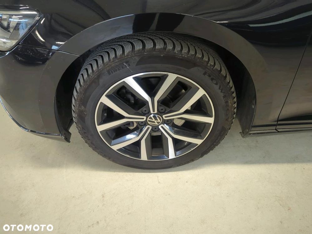 Volkswagen Passat Variant 2.0 TDI EVO Business - 5