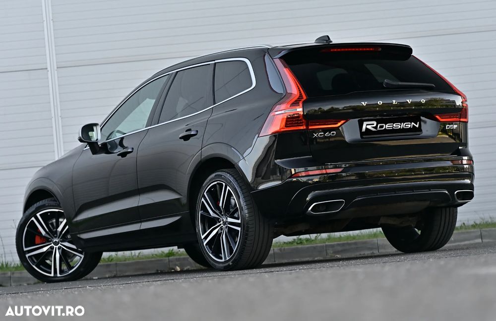 Volvo XC 60 D5 AWD R-Design - 12