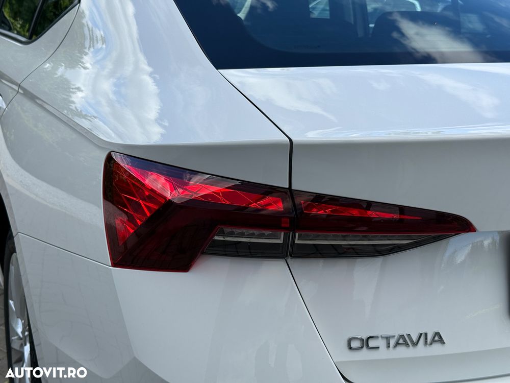 Skoda Octavia 1.5 TSI Ambition - 14