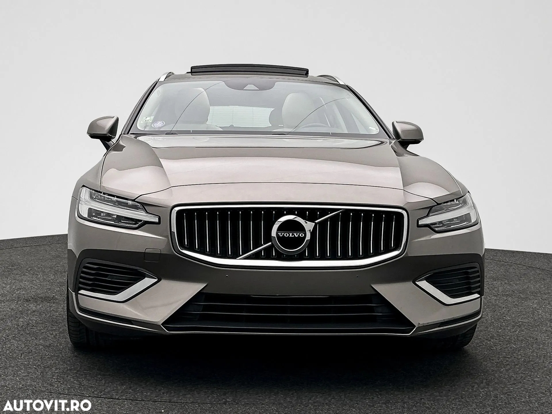 Volvo V60 T8 AWD Recharge Geartronic Inscription - 12