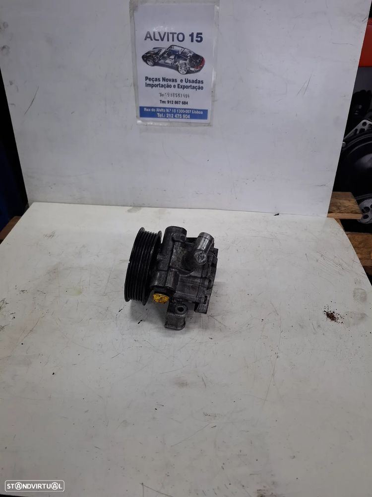 Bomba direção assistida Mecedes w203 2.2 cdi - 2