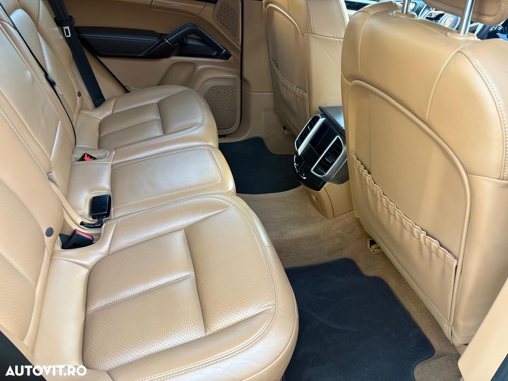 Porsche Cayenne S Hybrid Tiptronic S - 5