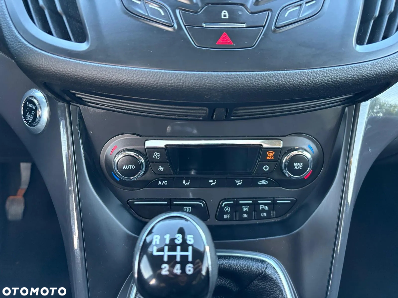 Ford Kuga 1.5 EcoBoost 2x4 SYNC - 21