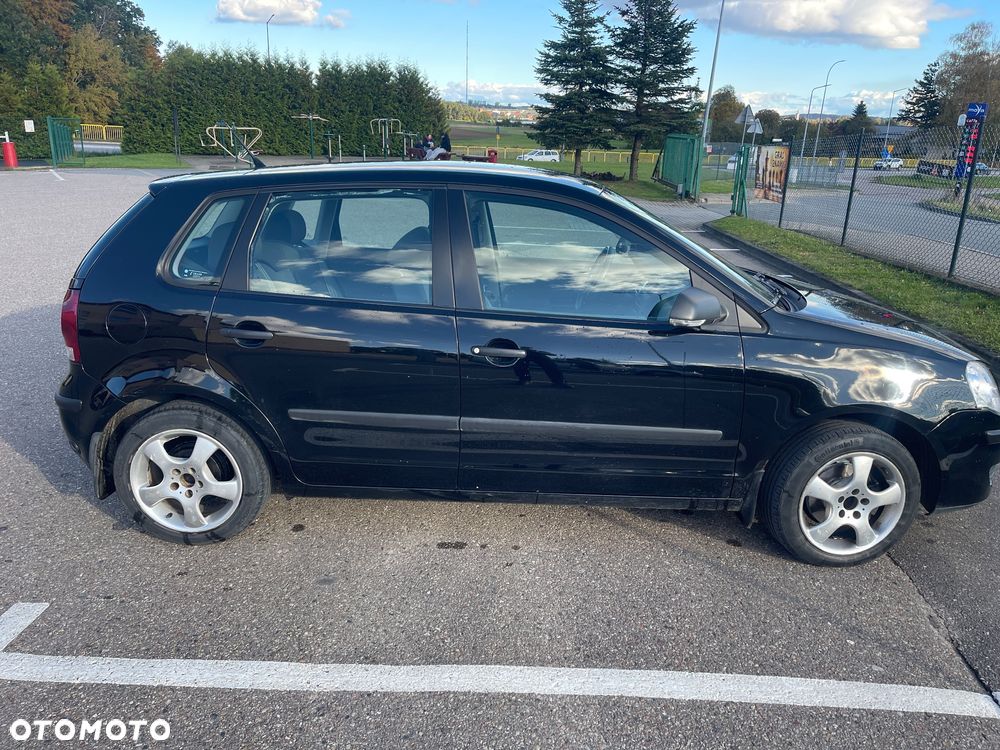 Volkswagen Polo - 1
