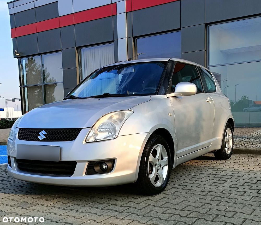 Suzuki Swift 1.3 GLX / Comfort - 2